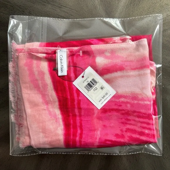 Calvin Klein Cover up scarf $40 NWT - Picture 6 of 6